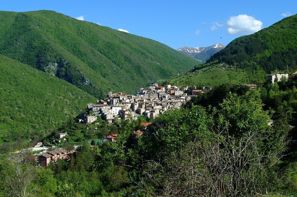 Grotta Dei Colombi Scanno Exterior foto